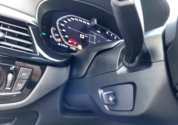 BMW Seria 5 cena 189000 przebieg: 30000, rok produkcji 2021 z Knurów małe 466